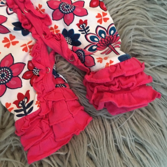 COPY - Nk too ruffle romper 0-3 mo - Picture 2 of 3